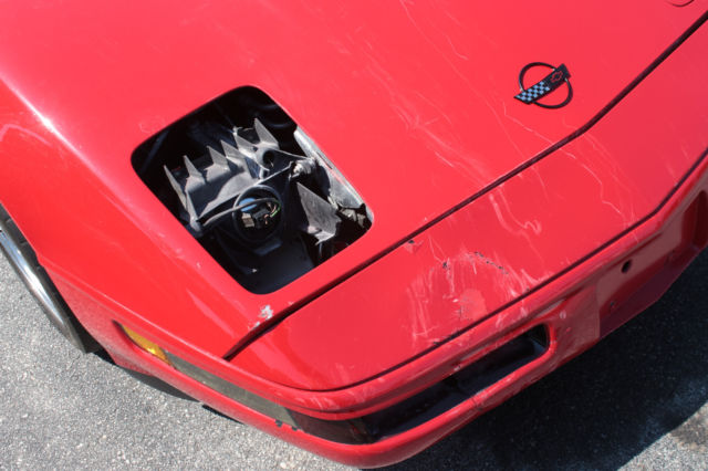 1991 Chevrolet Corvette Base Hatchback 2-Door - photo 11