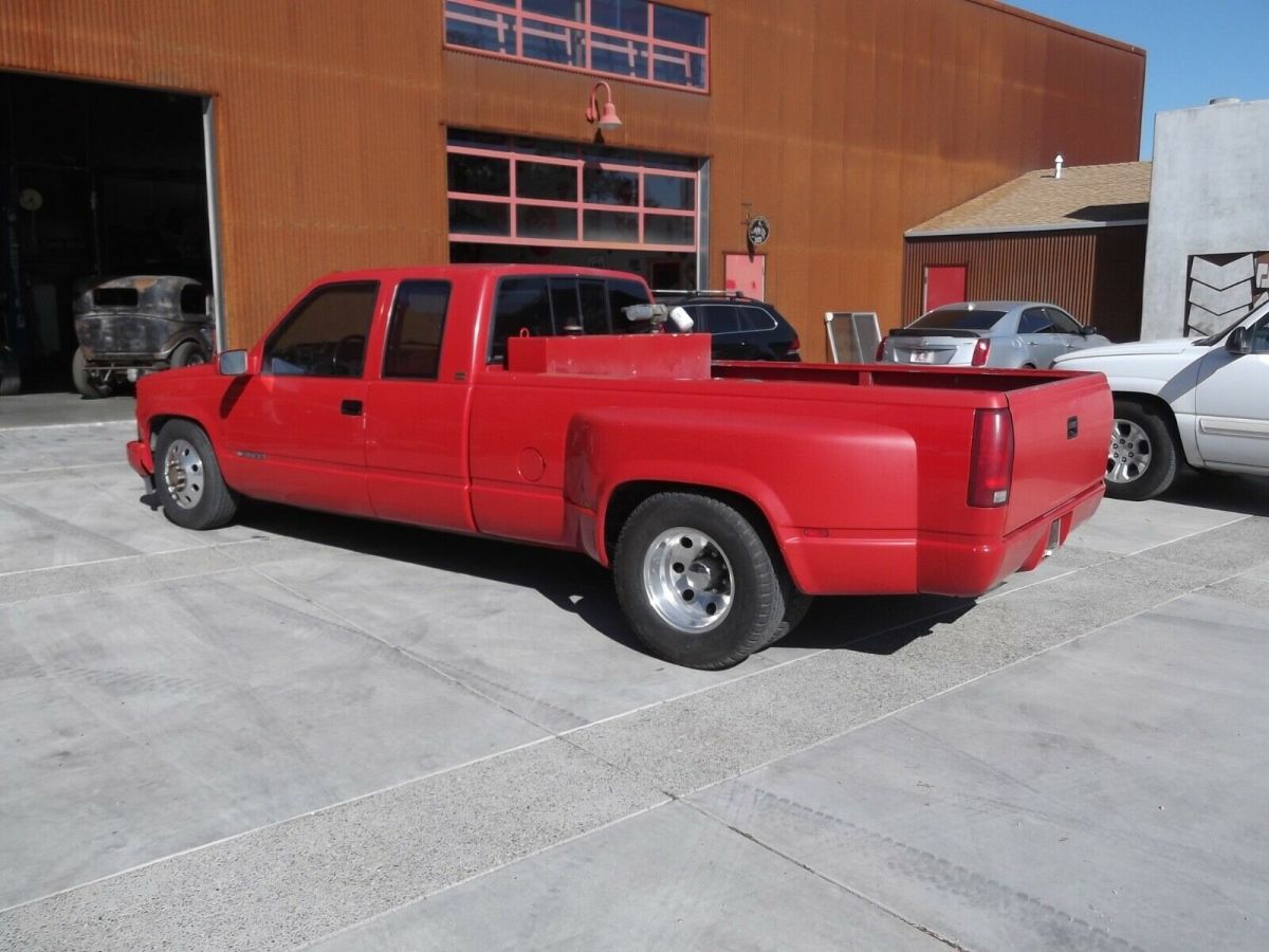 1991 Chevrolet C/K Pickup 3500 - photo 2