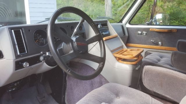 1991 Chevrolet G20 Van - photo 7