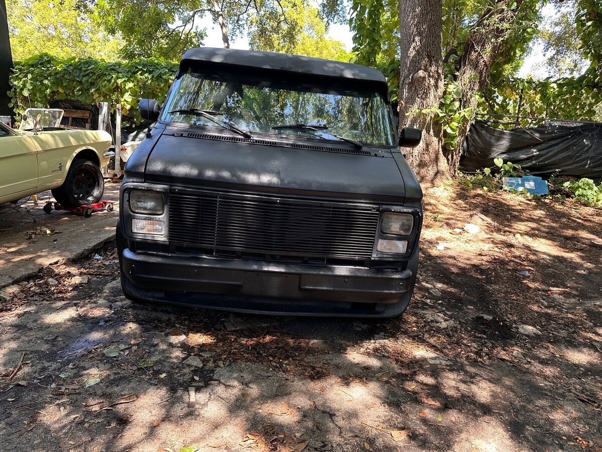 1991 Chevrolet G20 - photo 7