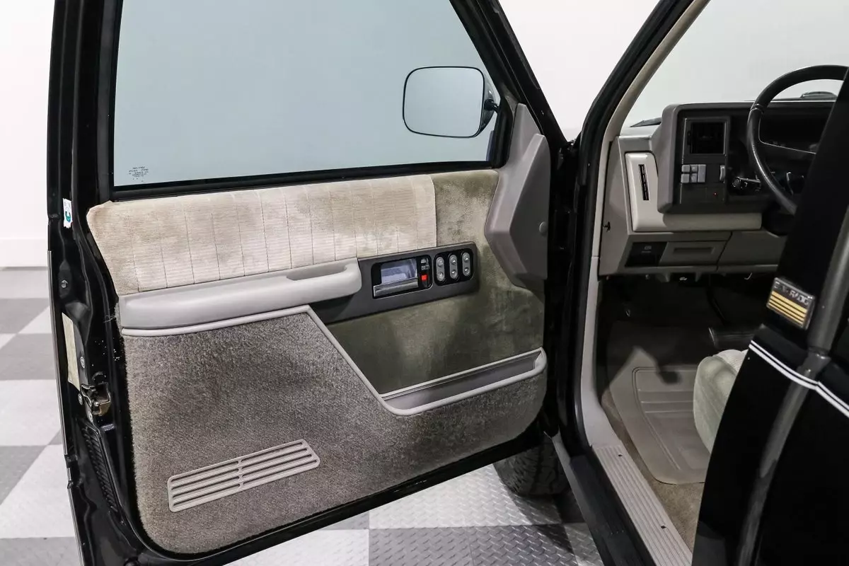 1991 Chevrolet K1500 - photo 12