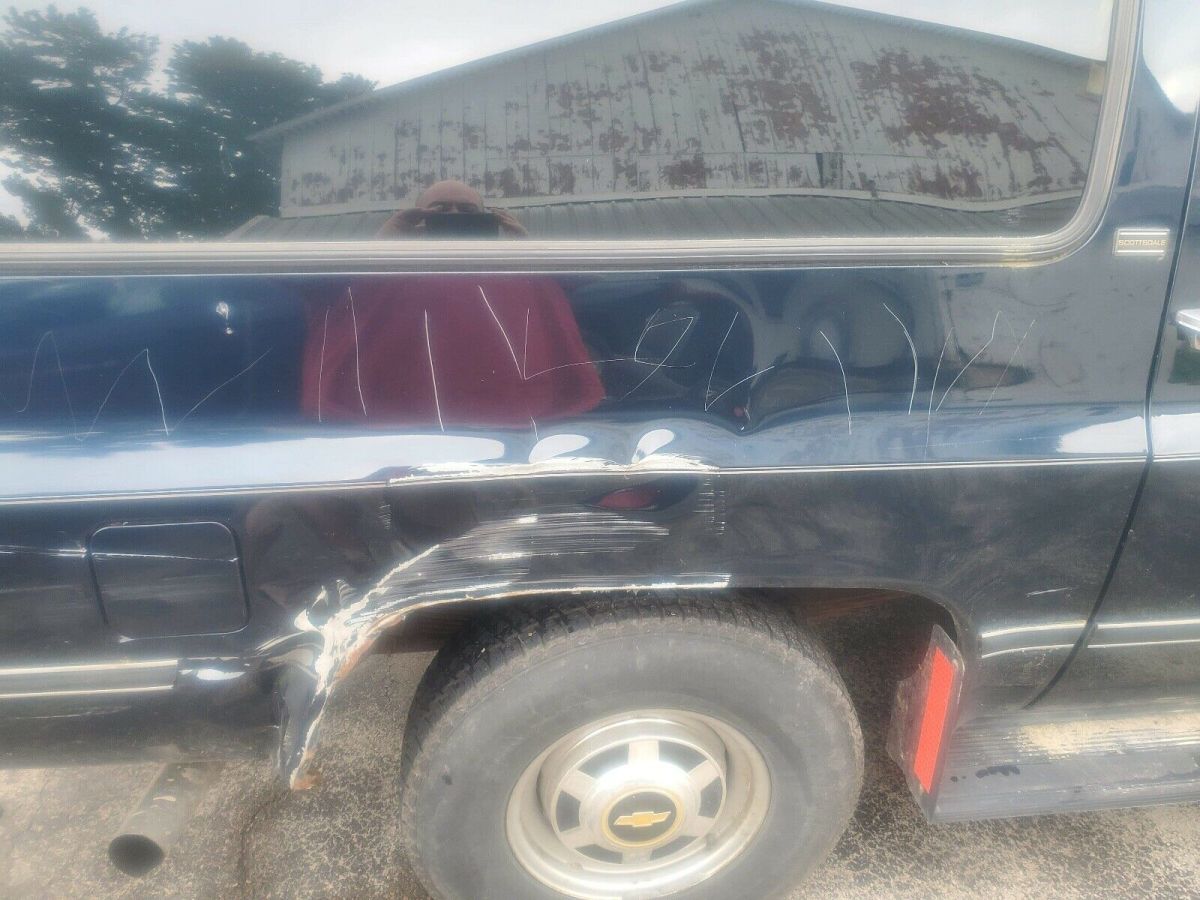 1991 Chevrolet R2500 Suburban R2500 - photo 7