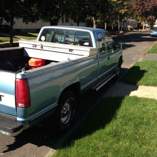 1991 Chevrolet C/K Pickup 2500 Silverado - photo 2