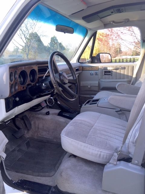 1991 Chevrolet Suburban 2500 - photo 8