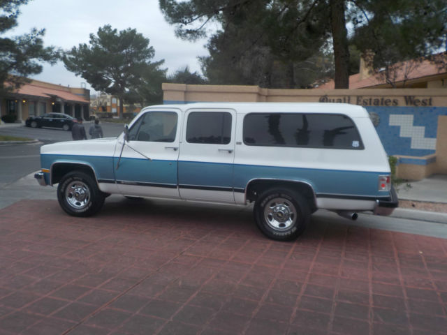 1991 Chevrolet Suburban 3/4 Ton Silverado Edition R2500 - photo 6