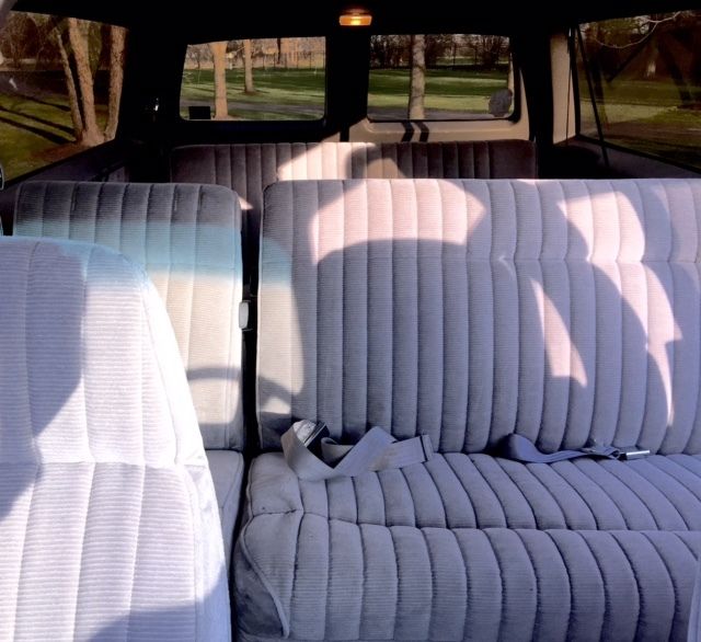 1991 Chevrolet Suburban 2500 - photo 11