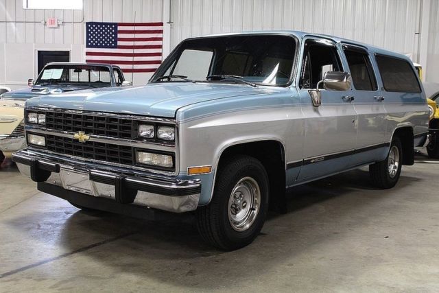 1991 Chevrolet Suburban 45041 Miles Blue SUV 350 V8 Automatic 1991 Chevrolet Suburban --