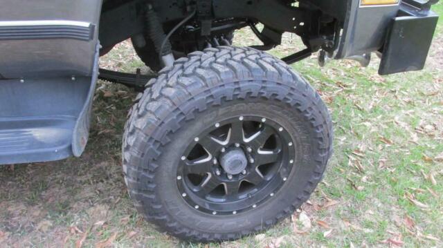 1991 Chevrolet Suburban Big Foot Military 4x4 4WD - photo 8
