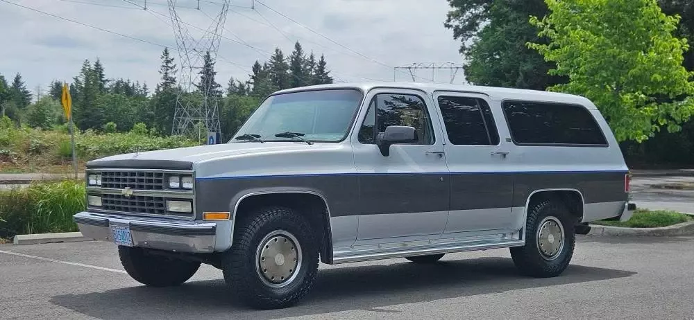 1991 Chevrolet Suburban Silverado 2500
