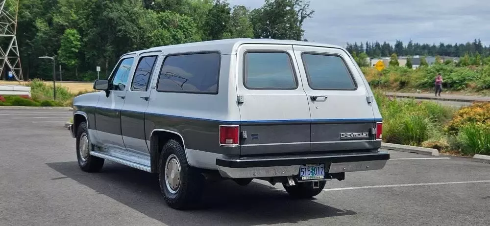 1991 Chevrolet Suburban Silverado 2500 - photo 7