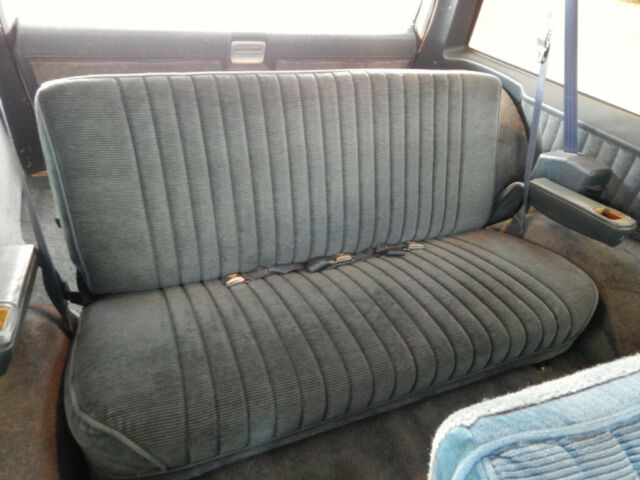1991 Chevrolet Suburban Silverado - photo 11