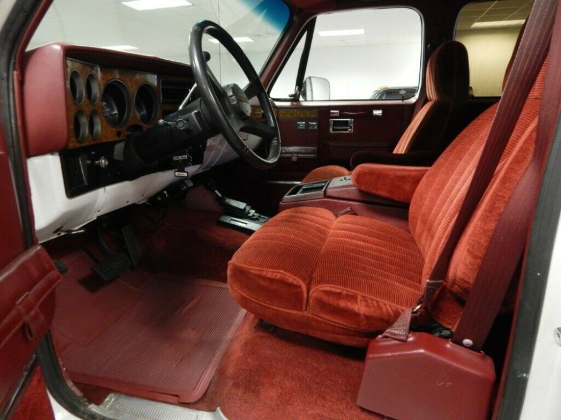 1991 Chevrolet Suburban Silverado - photo 7