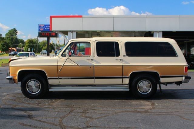 1991 Chevrolet Suburban -- - photo 7