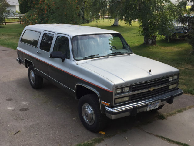 1991 Chevrolet Suburban Silverado