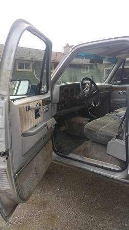 1991 Chevrolet Suburban Silverado - photo 9