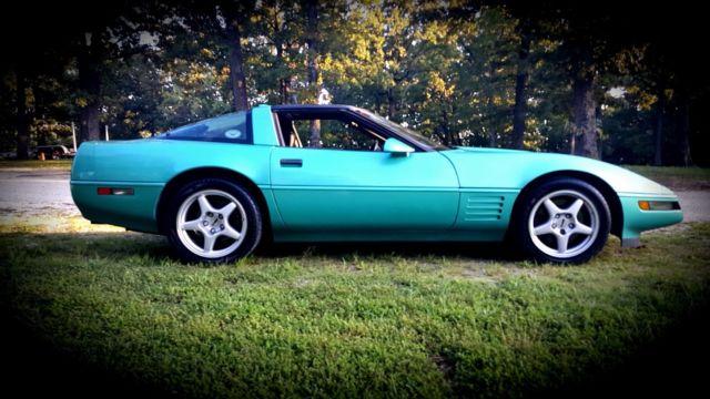 1991 Chevrolet Corvette ZR1 - photo 3
