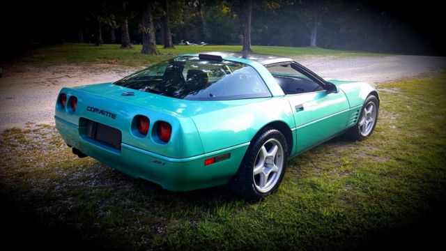 1991 Chevrolet Corvette ZR1 - photo 4