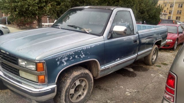 1991 CHEVY 1500 2WD CLEAN TITLE 166,730 MILES HAVE KEY STARTS & RUNS W JUMP 1991 Chevrolet C/K Pickup 1500 454 SS 2WD