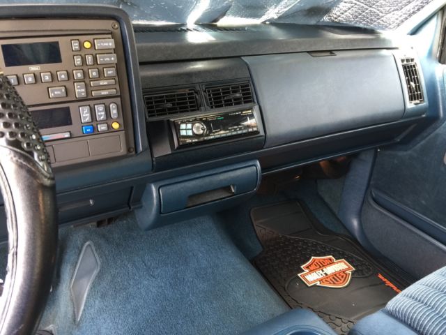 1991 Chevrolet C/K Pickup 1500 - photo 6