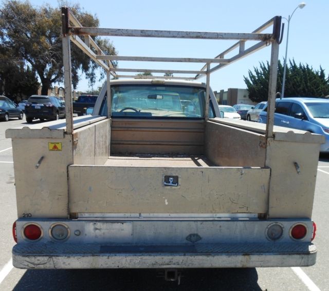 1991 Chevrolet C/K Pickup 2500 C-20 Utility Truck w/ Rack - photo 11