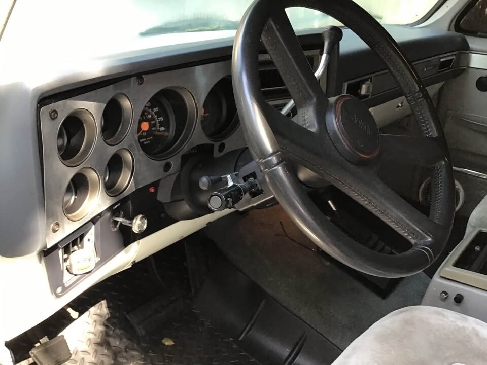 1991 GMC Jimmy K5 2dr 4x4 Stock Number 232854 - photo 5