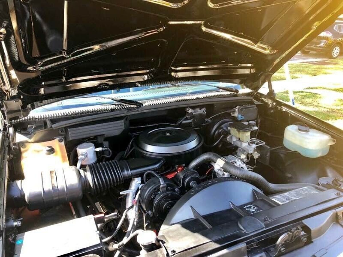 1991 Chevrolet C/K Pickup 1500 C1500 - photo 2