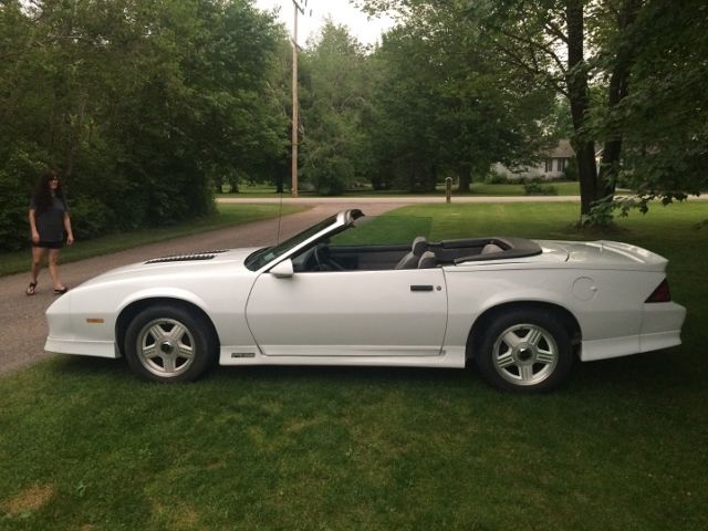 1991 Chevy Camaro RS Convertibe 305 111k miles - NOT SALVAGE EBAY MISTAKE 1991 Chevrolet Camaro