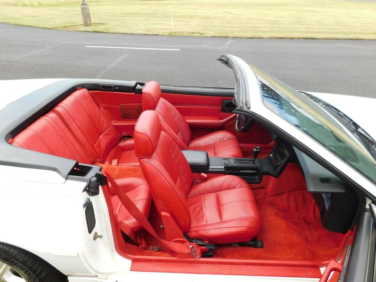 1991 Chevrolet Camaro - photo 11