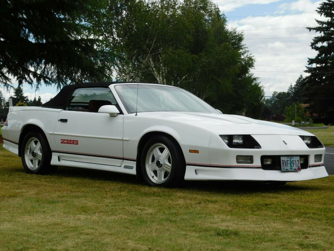1991 Chevrolet Camaro - photo 2