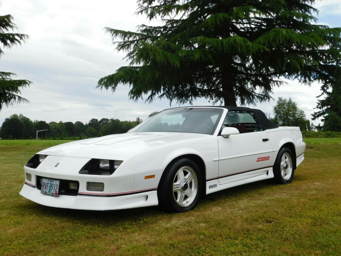 1991 Chevrolet Camaro - photo 3