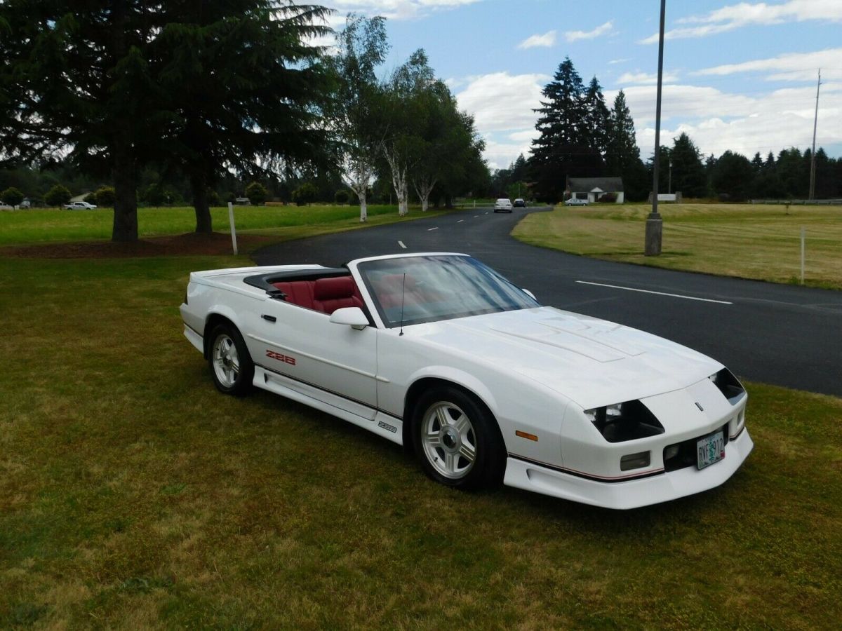 1991 Chevrolet Camaro - photo 9