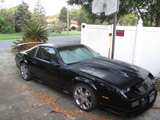 1991 Chevrolet Camaro - photo 8