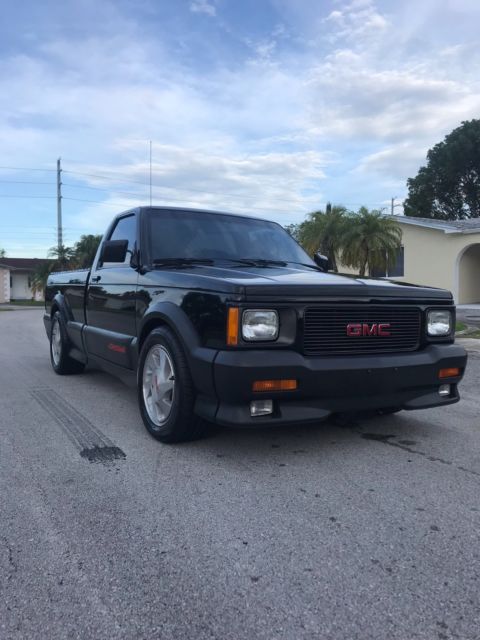 1991 GMC Syclone - photo 2