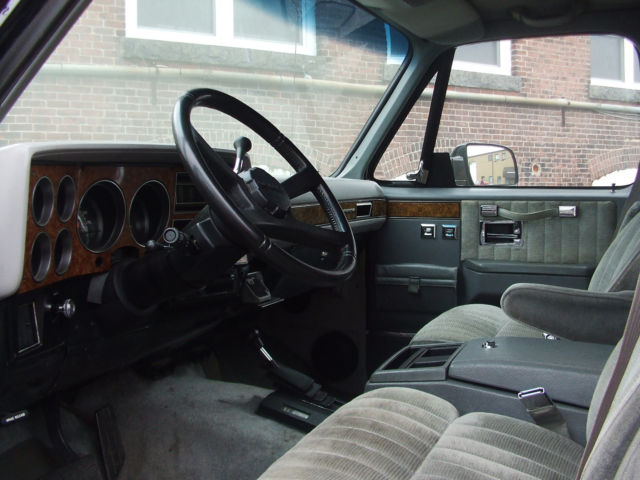1991 Chevrolet Suburban 1 TON 502 TH 400 D-60 - photo 4