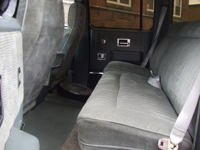 1991 Chevrolet Suburban 1 TON 502 TH 400 D-60 - photo 5