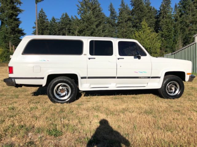 1991 Chevrolet Suburban Silverado - photo 3