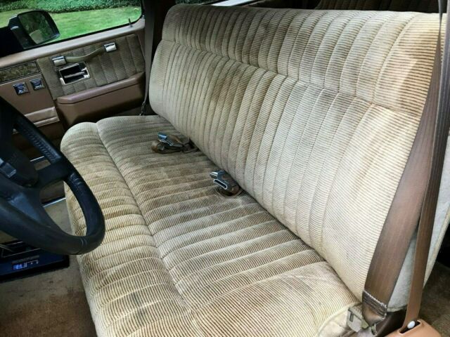 1991 Chevrolet Suburban LS - photo 8
