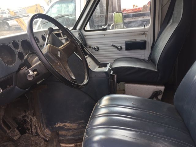 1991 Chevrolet G30 Van - photo 4