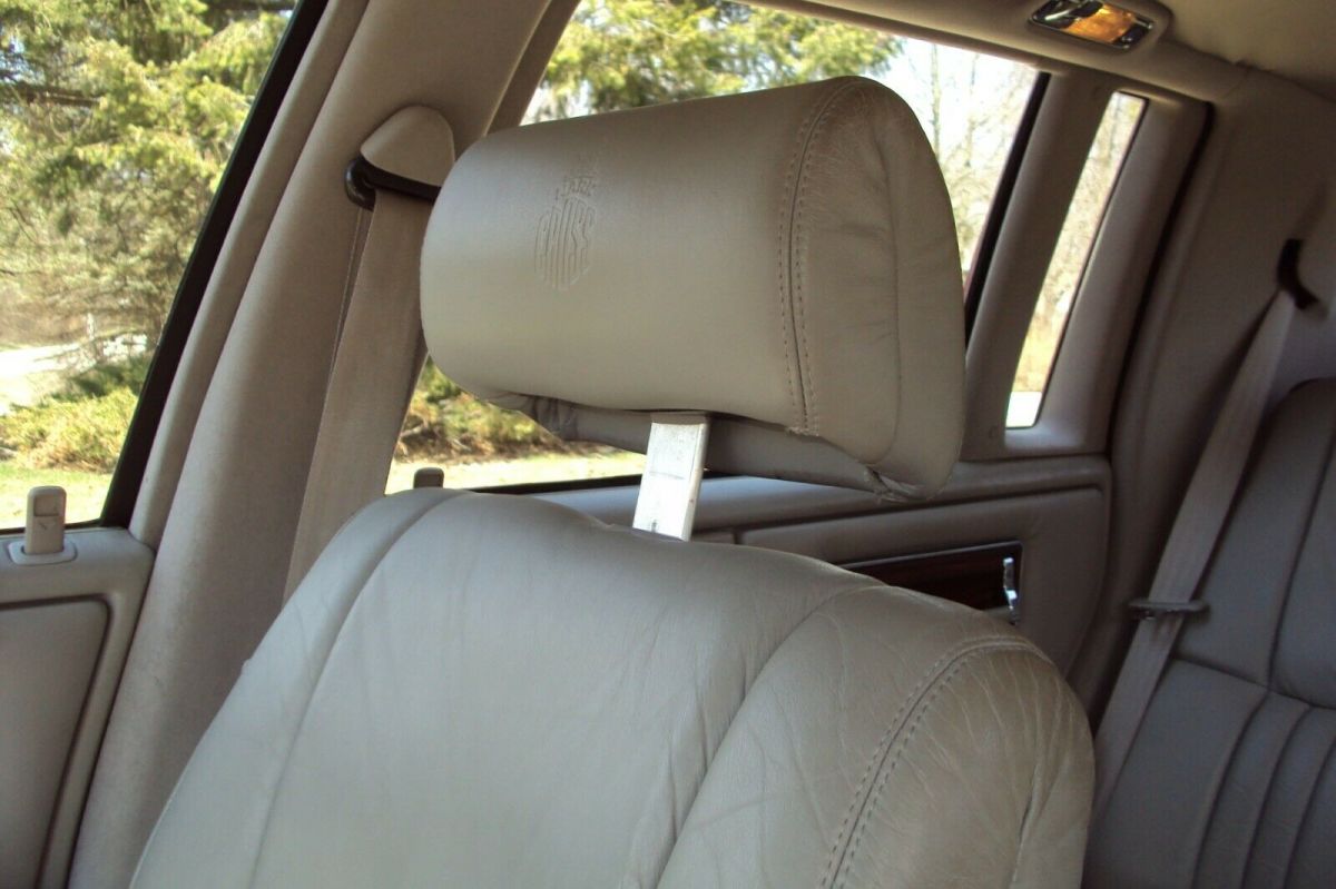 1991 Chrysler Imperial - photo 12