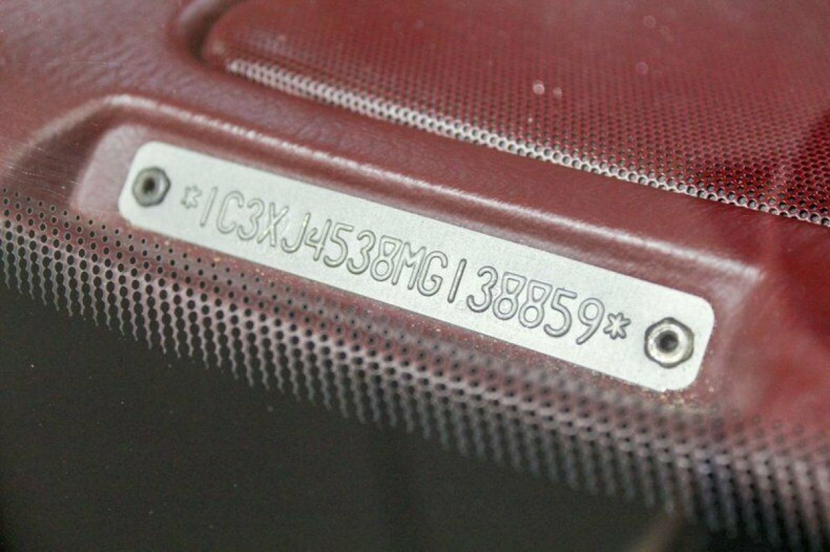 1991 Chrysler LeBaron - photo 10
