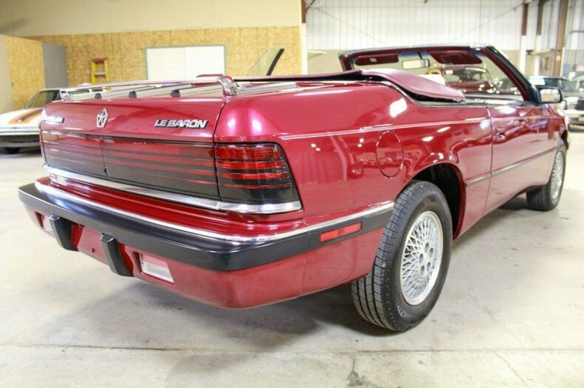 1991 Chrysler LeBaron - photo 4