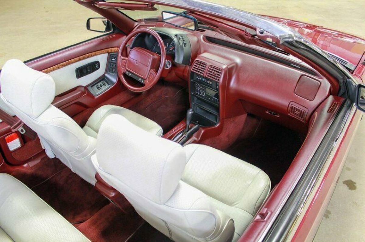 1991 Chrysler LeBaron - photo 8