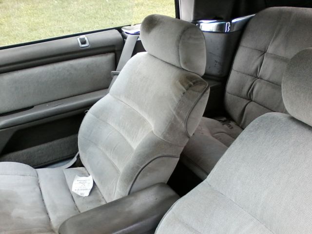 1991 Chrysler LeBaron - photo 5