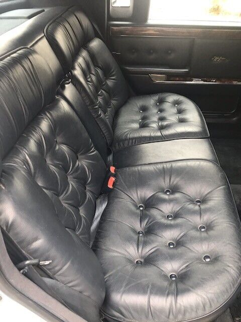 1991 Chrysler New Yorker FIFTH AVENUE - photo 9