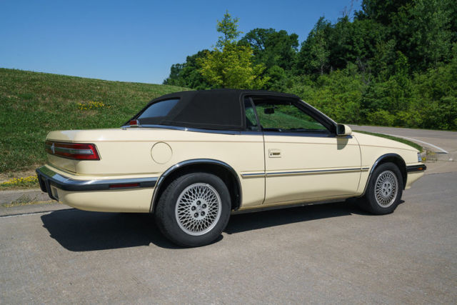 1991 Chrysler TC by Maserati - photo 9