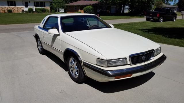 1991 Chrysler TC by Maserati 2 Seat Roadster w/Removable HT - photo 6