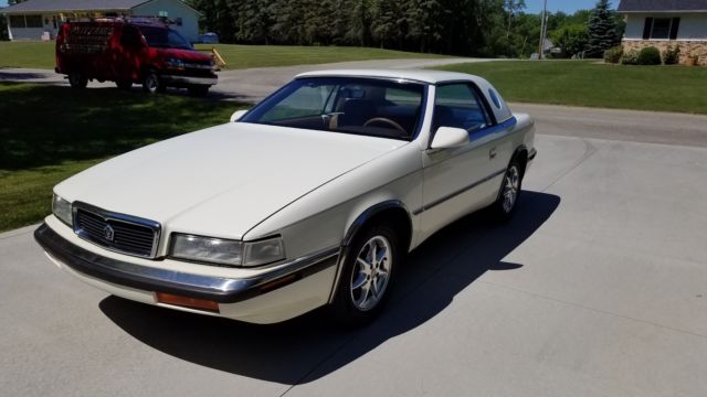1991 Chrysler TC by Maserati 2 Seat Roadster w/Removable HT - photo 7