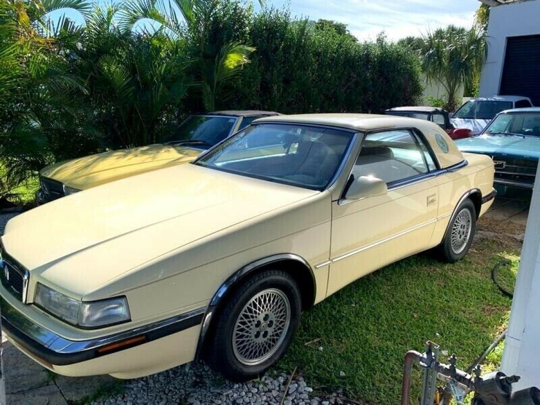 1991 Chrysler TC By Maserati Convertible - photo 2