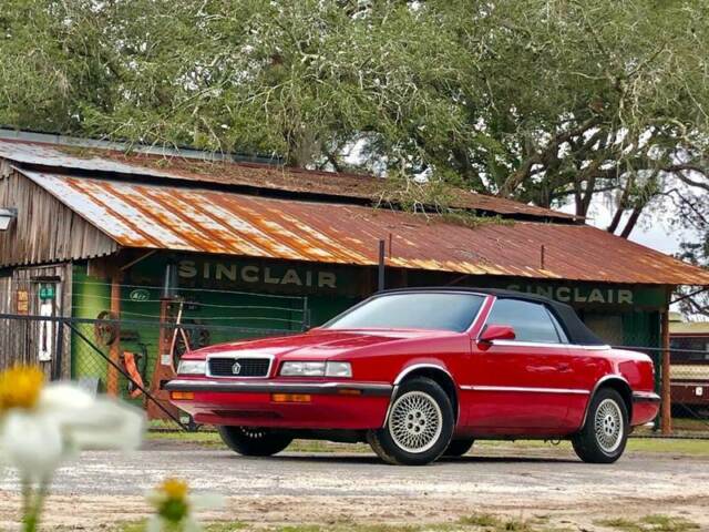1991 Chrysler TC Base 2dr Convertible - photo 2