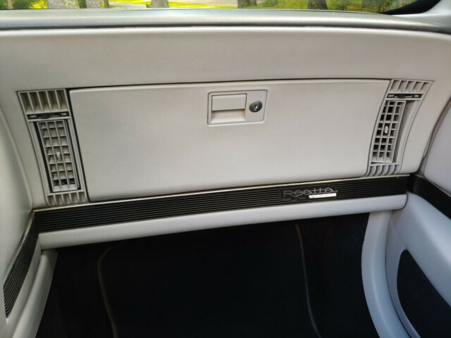 1991 Buick Reatta - photo 13